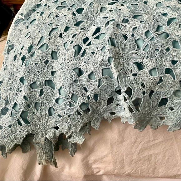 Full length Vera Wang light blue dress (size 6) - Picture 3 of 5